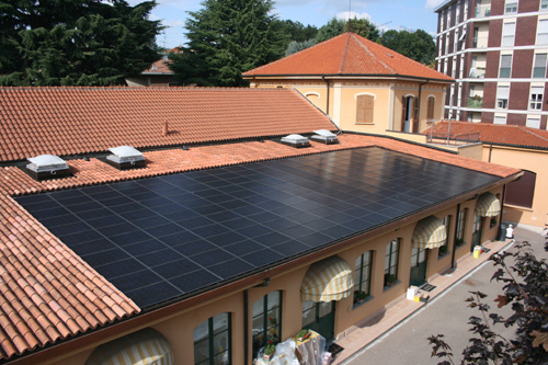 Fotovoltaico sulla scuola materna di Abbiate Guazzone